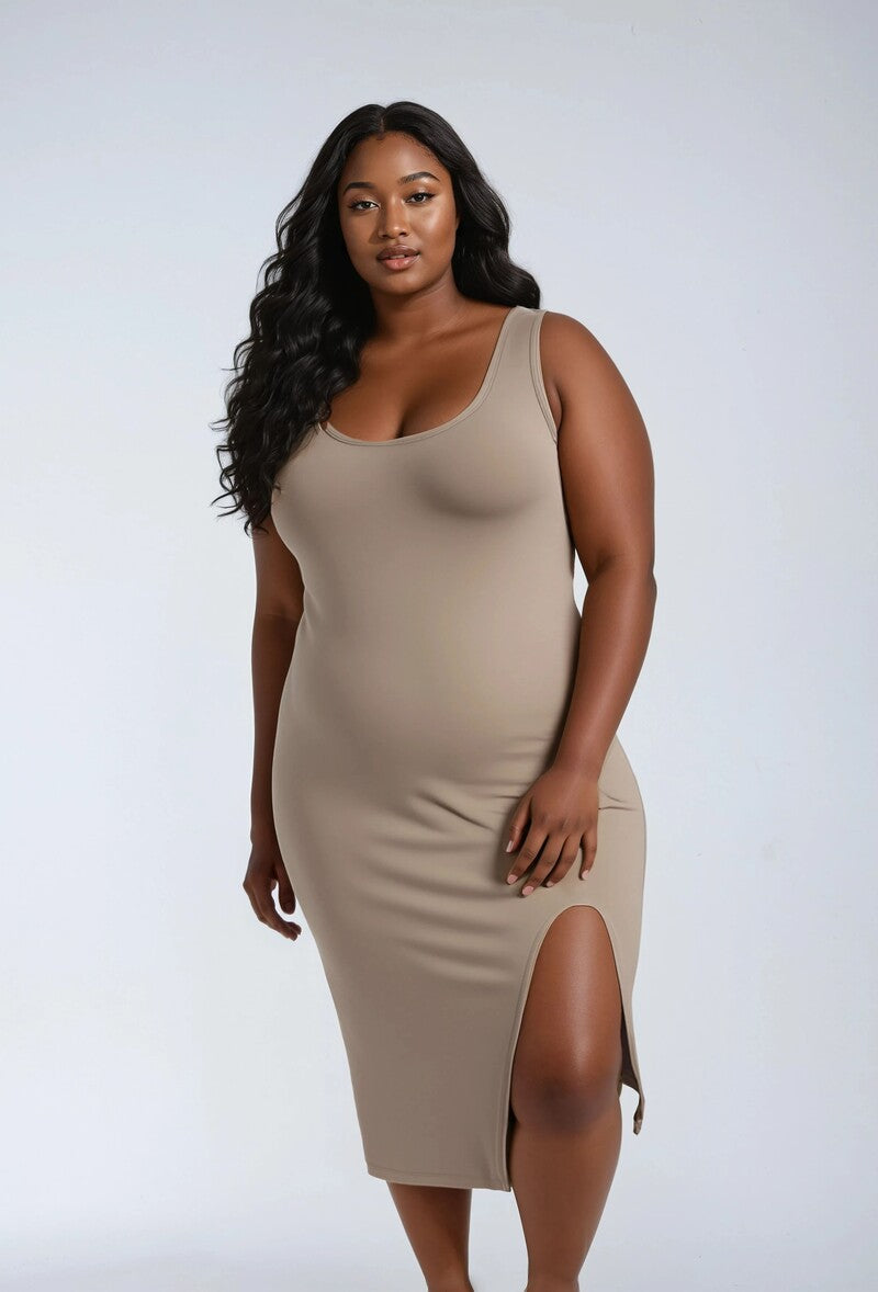 Plus Size Sleeveless Midi Dress - Image 4