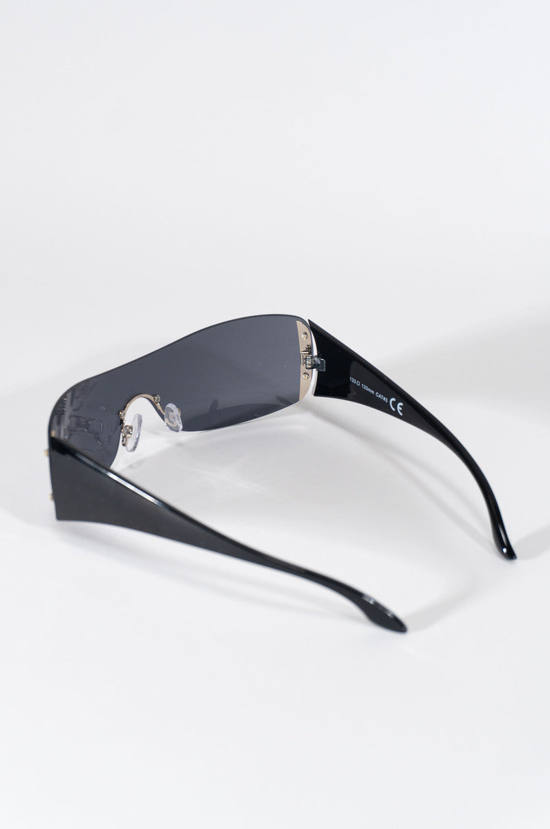 Clear Aviator Sunglasses - Image 2