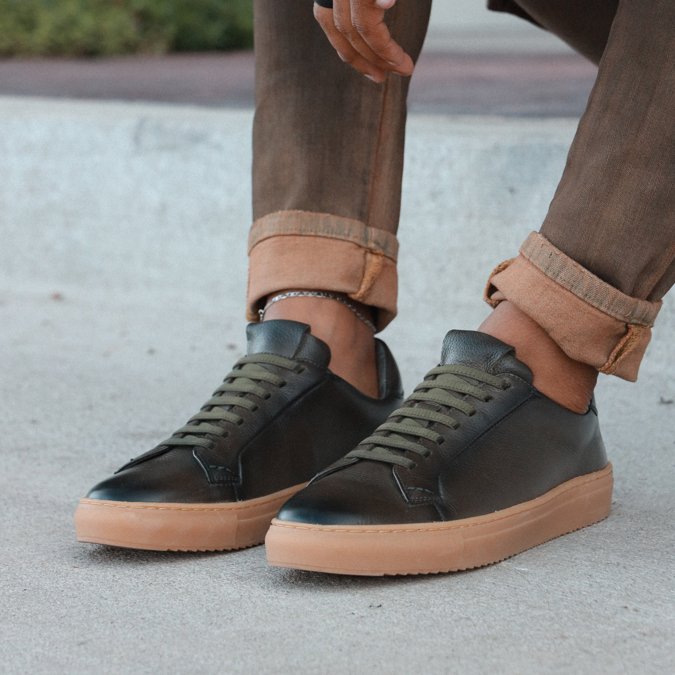 36's Laceless Low Top - Image 79