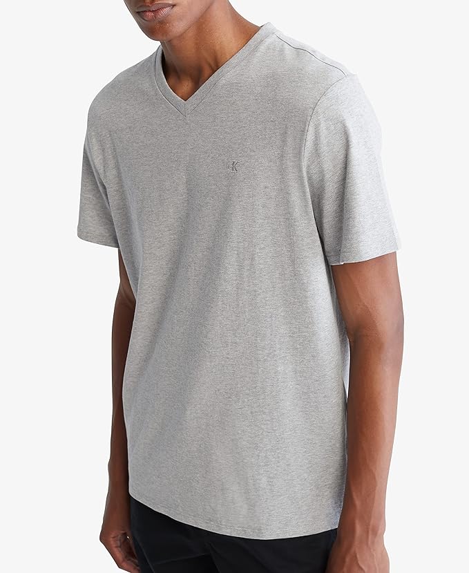 Short Sleeves Smooth Solid V-Neck Tee - Image 3