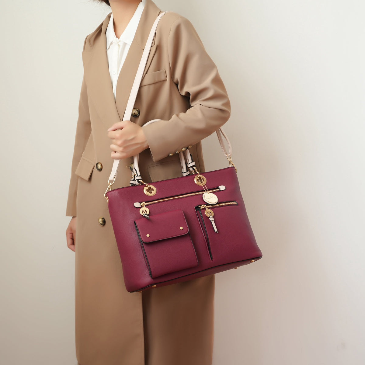 Julia Shoulder Bag - Image 6