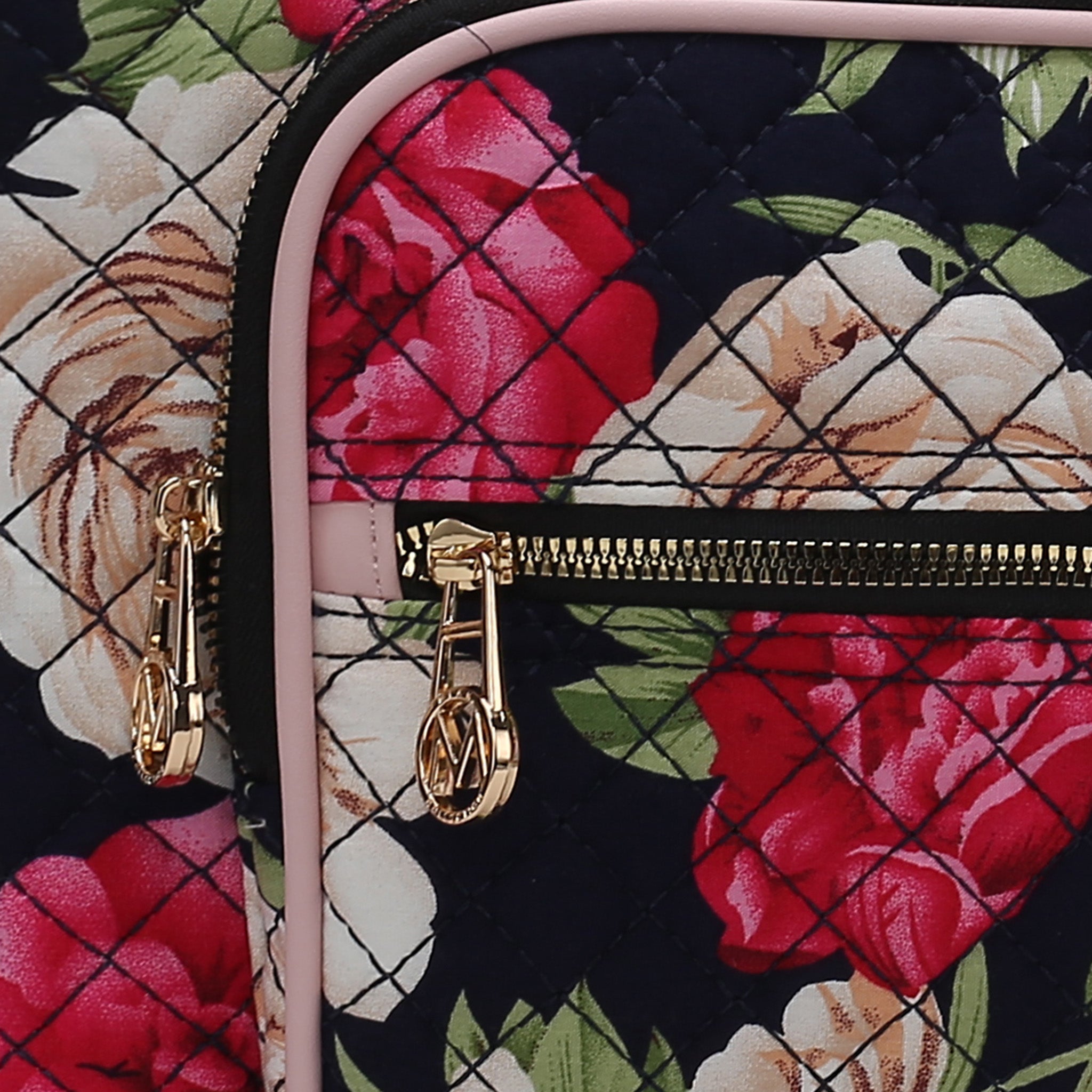 Jayla Weekender Bag - Image 4