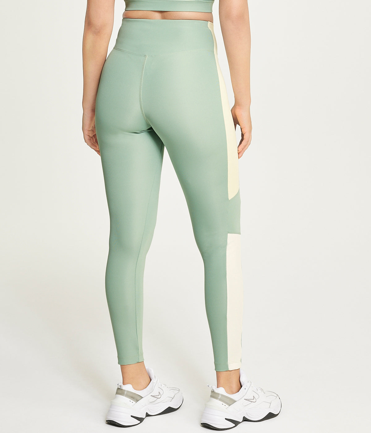 Interlock Leggings - Image 2
