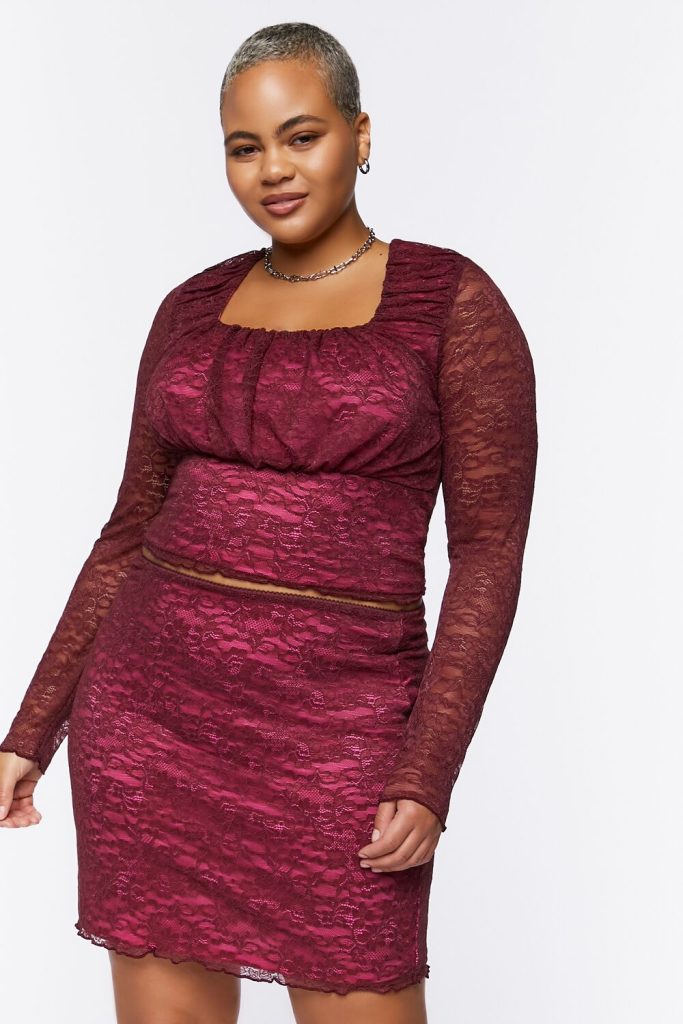 Plus Size Lace Mini Skirt