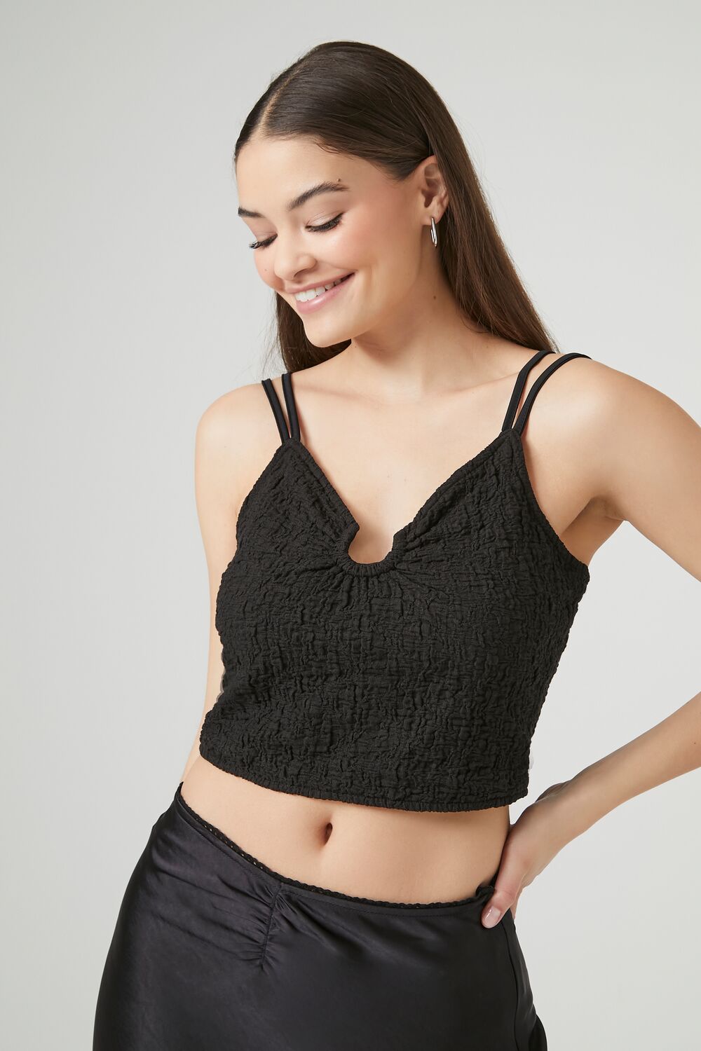 Crinkled O-Ring Cropped Cami - Image 6