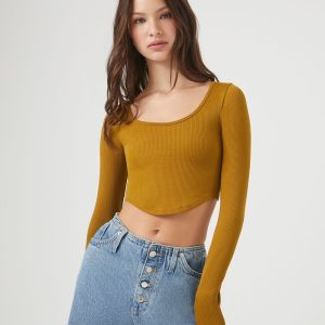 Seamless Curved-Hem Crop Top