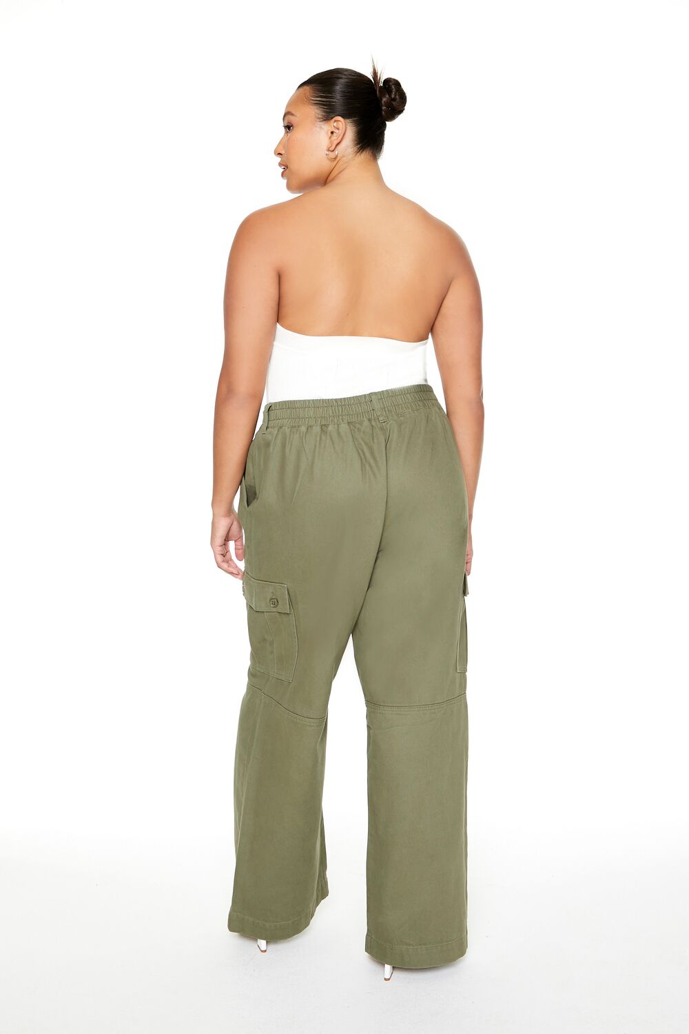 Plus Size Twill Wide-Leg Cargo Pants - Image 11