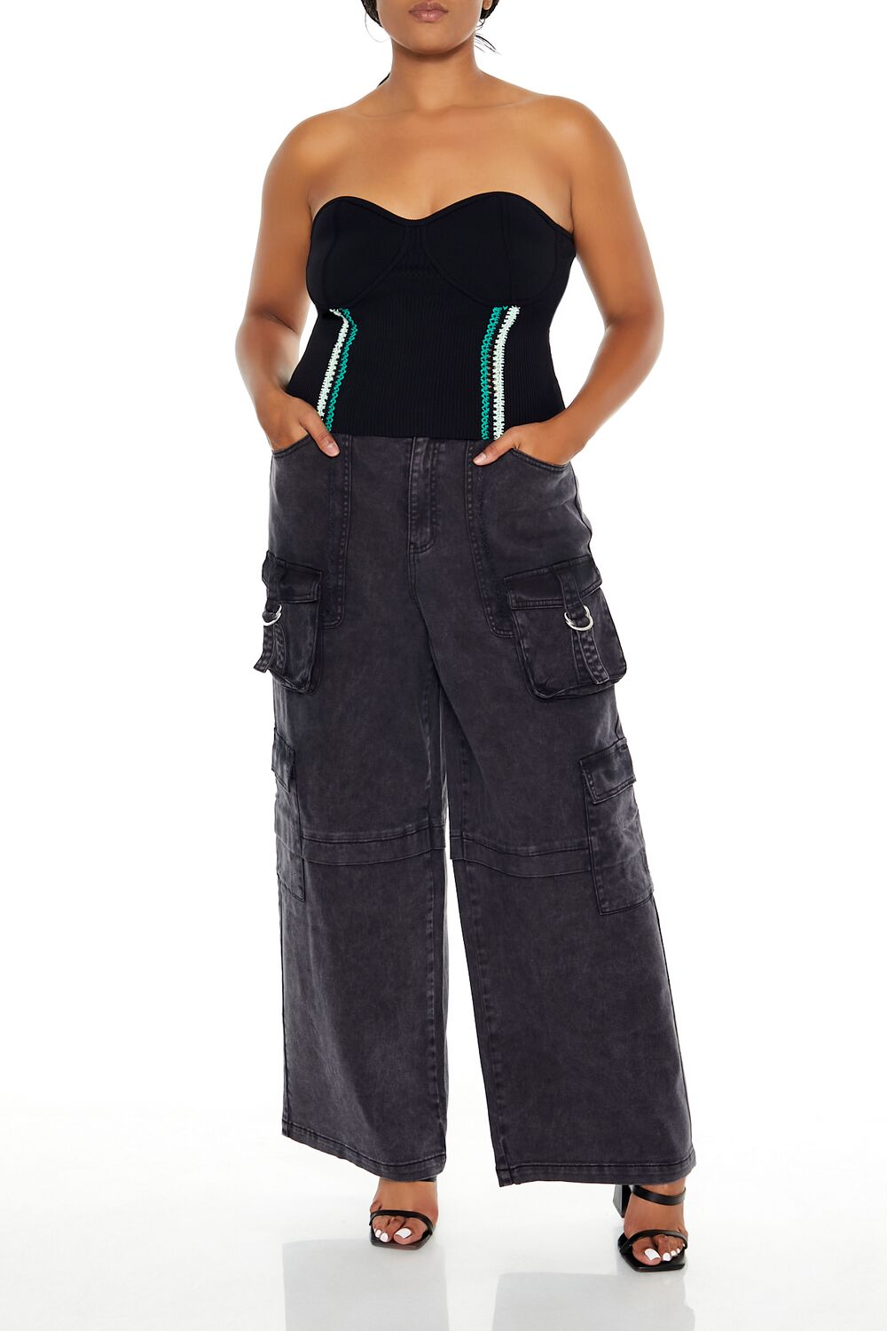 Plus Size Embroidered Tube Top - Image 2