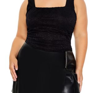 Plus Size Lace-Up Lace Top