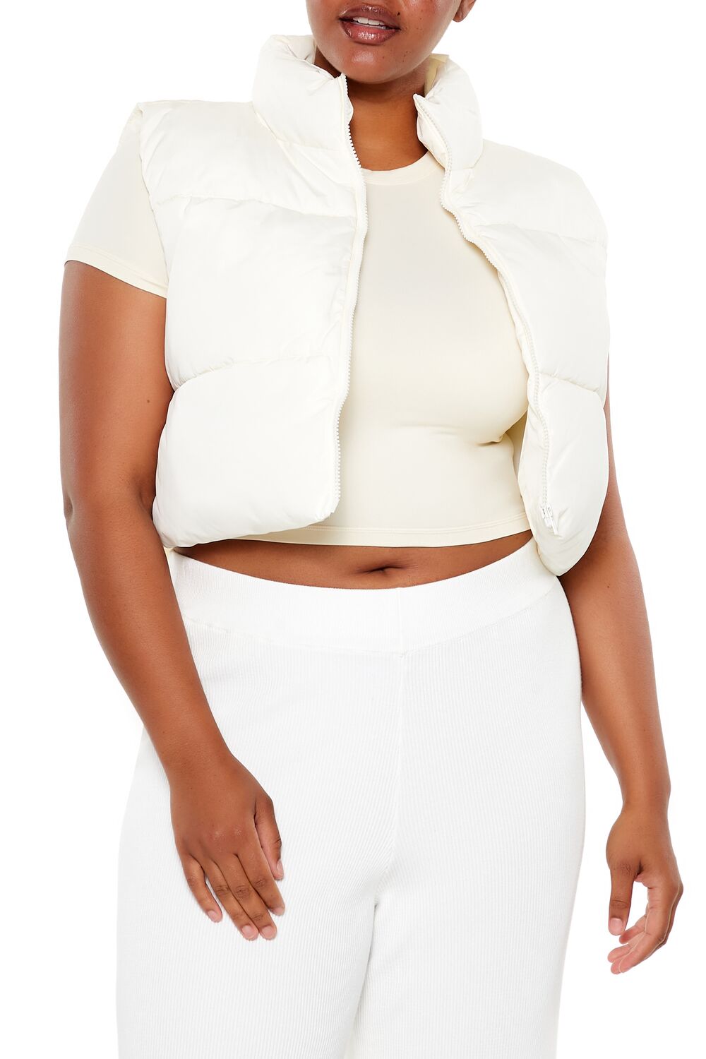 Plus Size Cropped Puffer Vest - Image 18