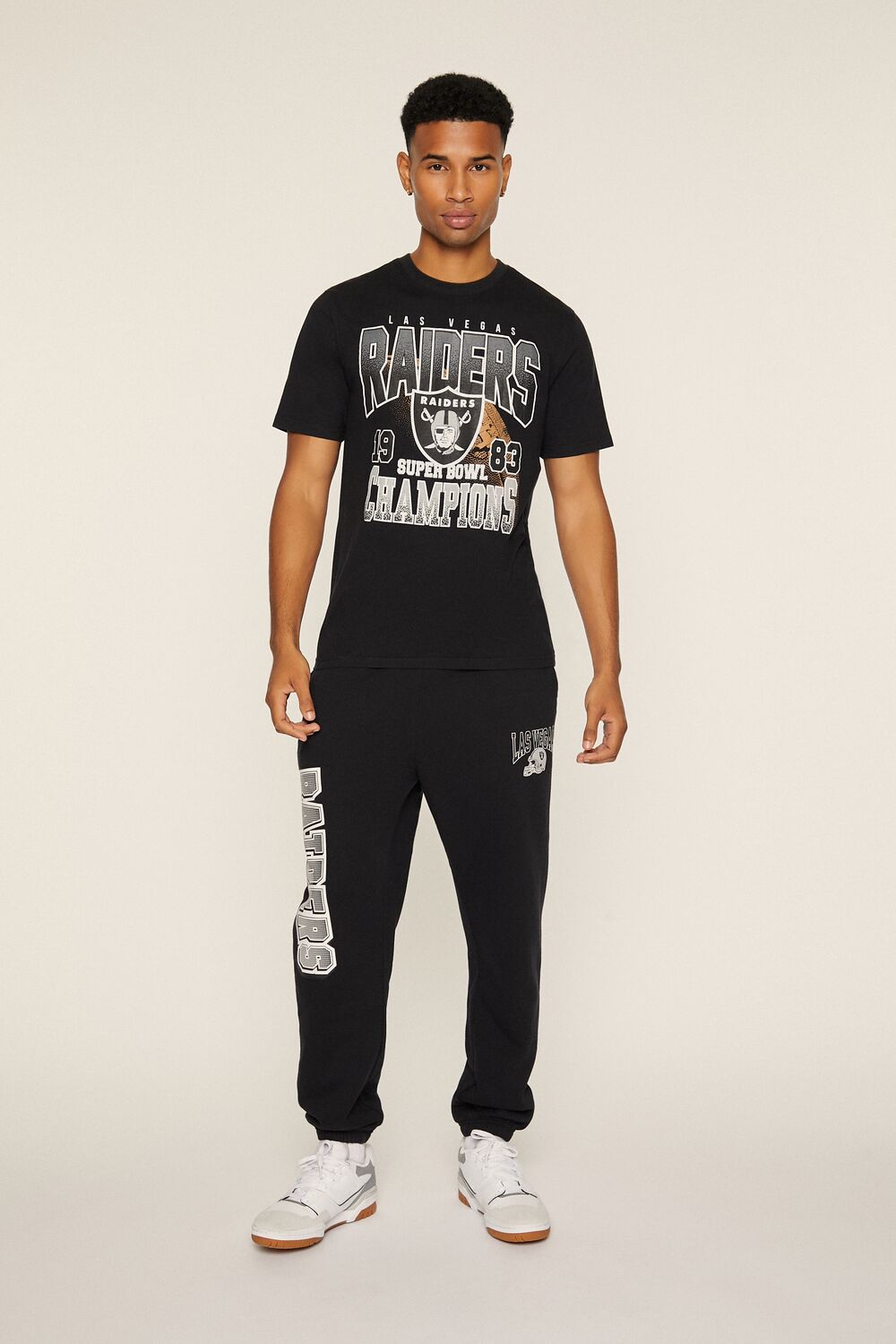Las Vegas Raiders Graphic Tee - Image 2