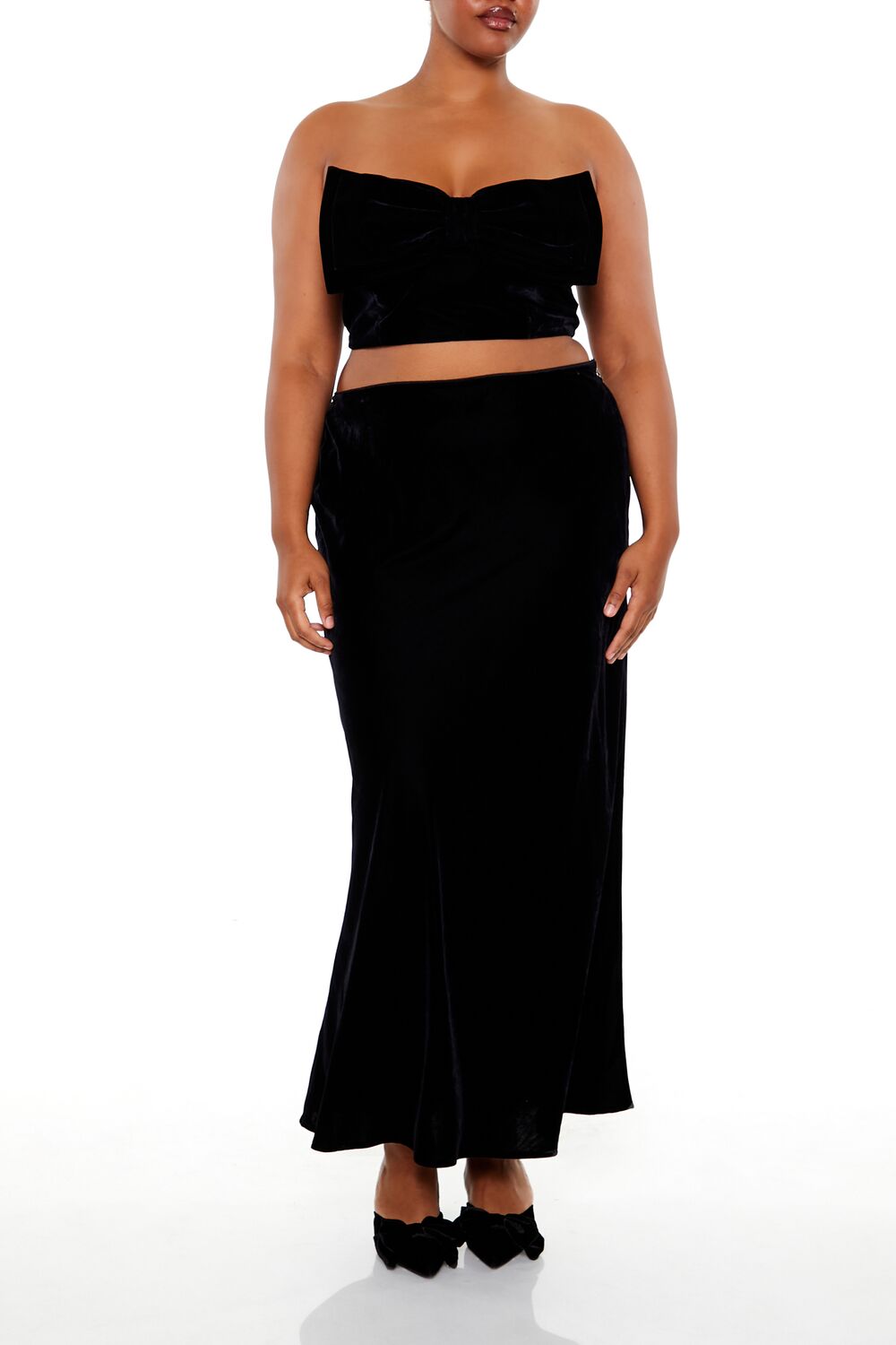 Plus Size Velvet Bow Tube Top - Image 2