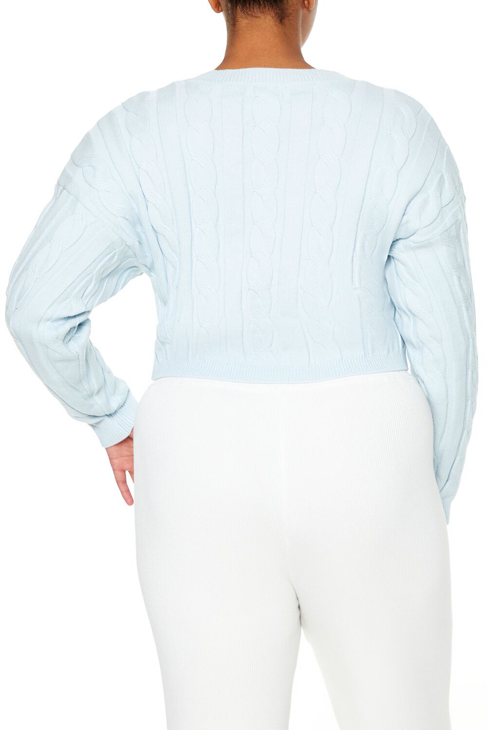 Plus Size Cropped Cable Knit Sweater - Image 5