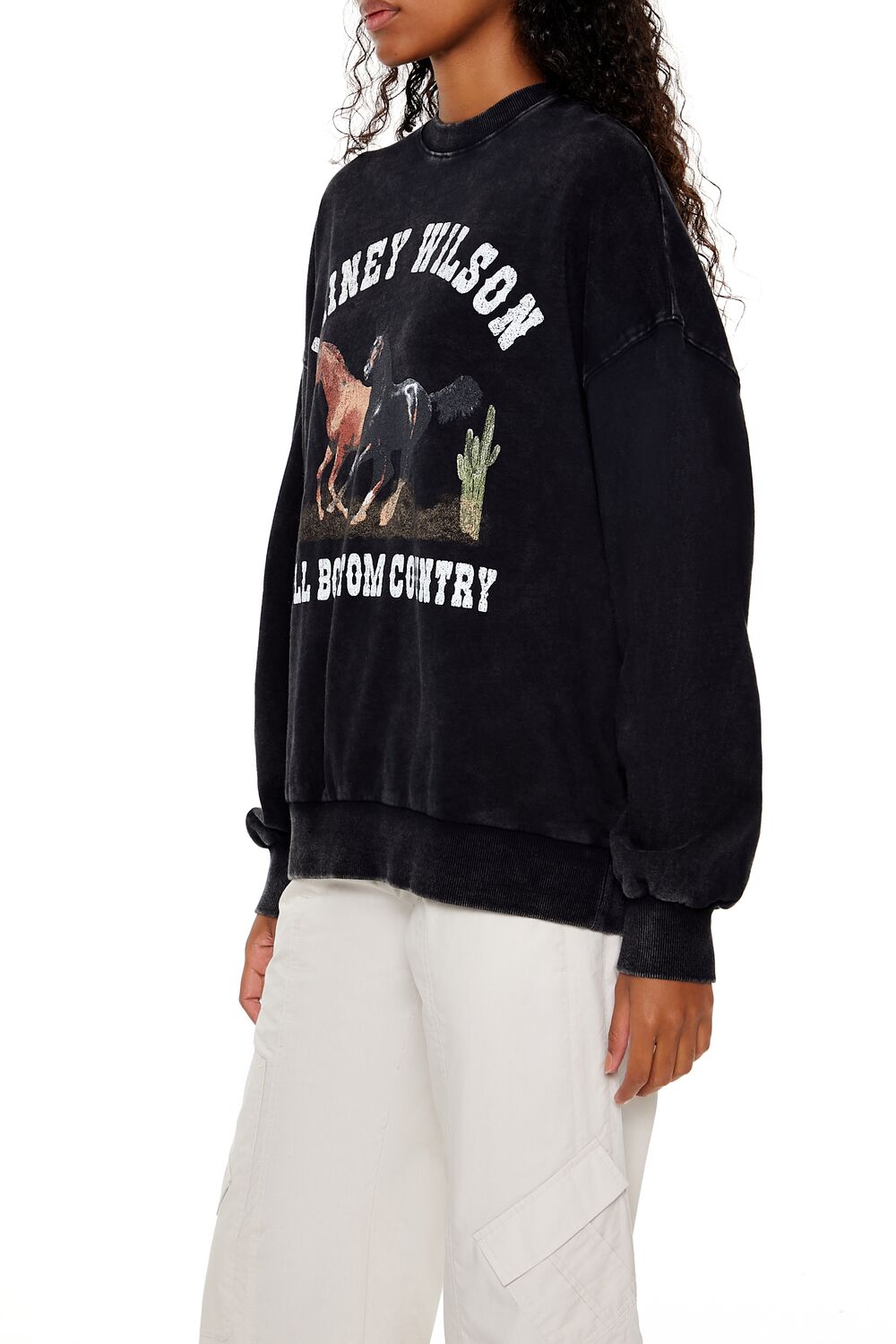 Lainey Wilson Graphic Pullover - Image 4