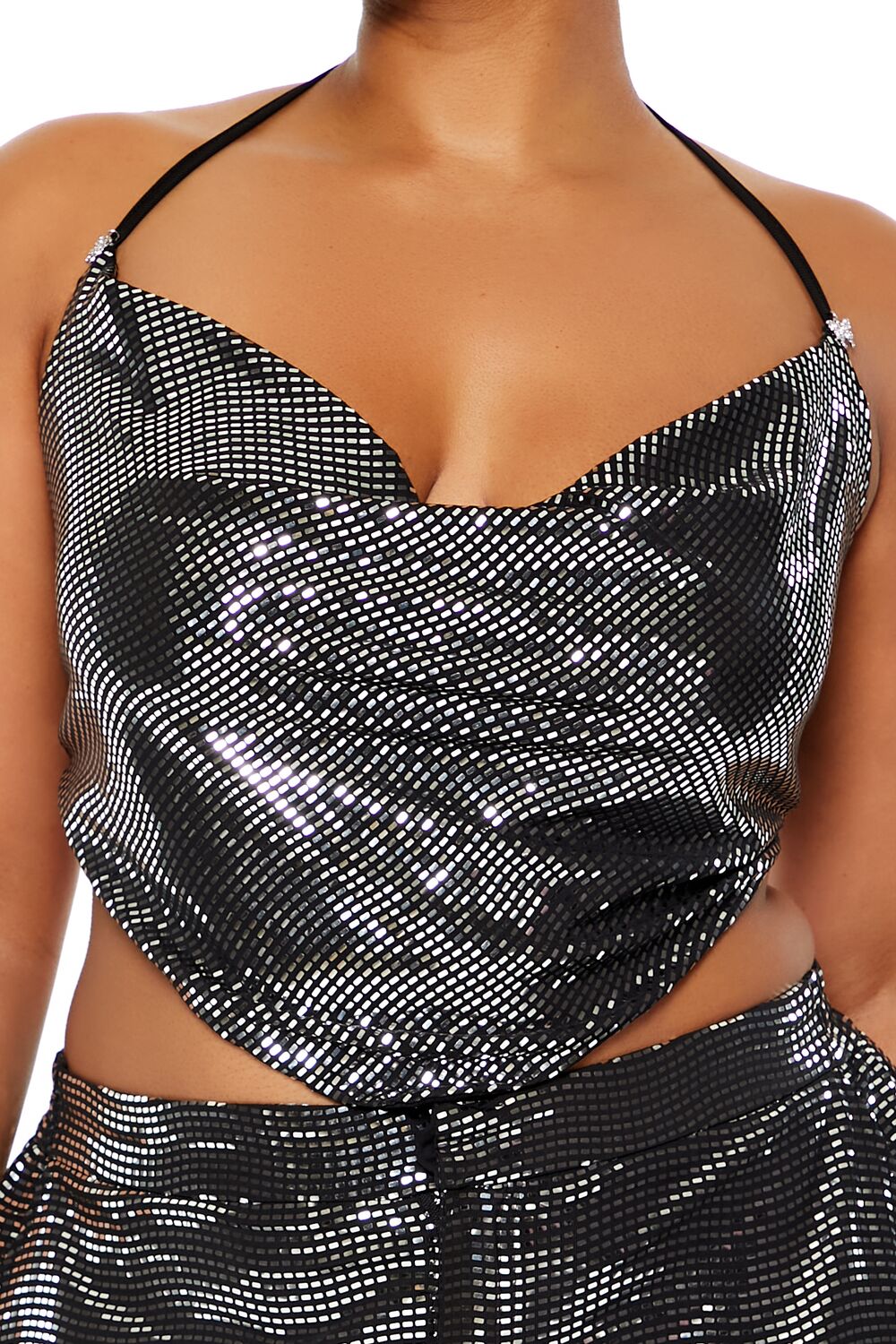 Plus Size Shimmer Cropped V-Hem Halter Top - Image 3