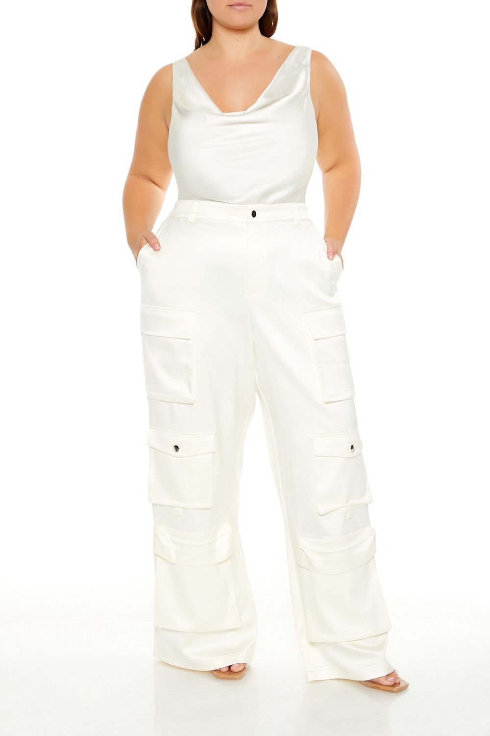 Plus Size Wide-Leg Cargo Pants