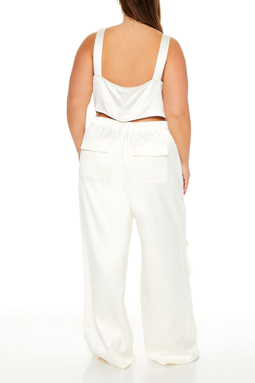 Plus Size Wide-Leg Cargo Pants - Image 4