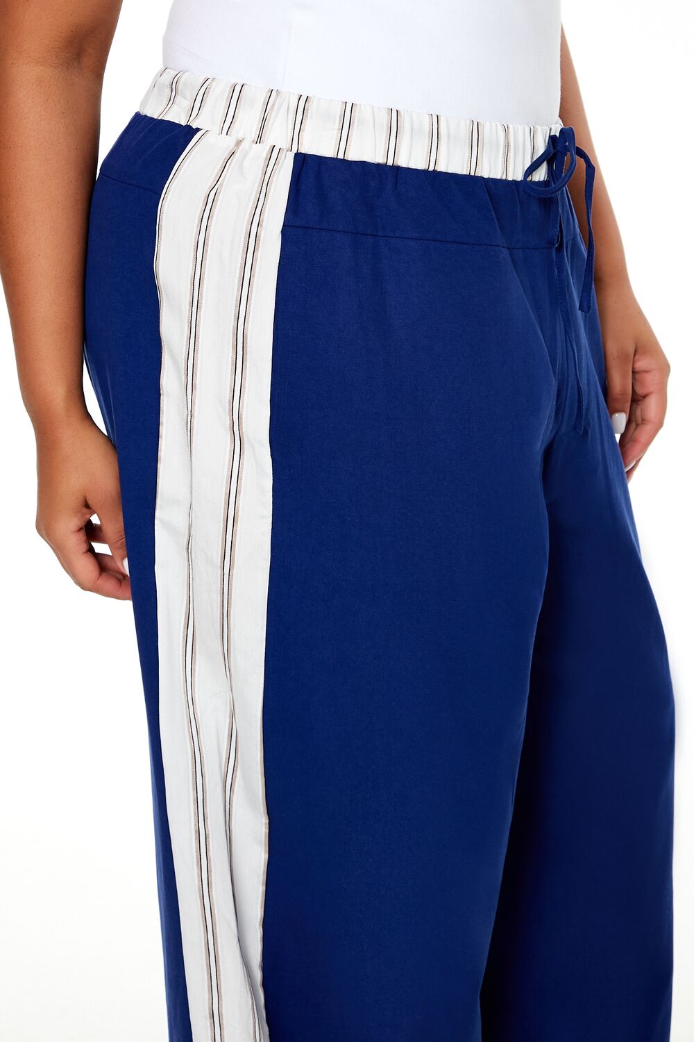 Plus Size Striped Wide-Leg Pants - Image 5