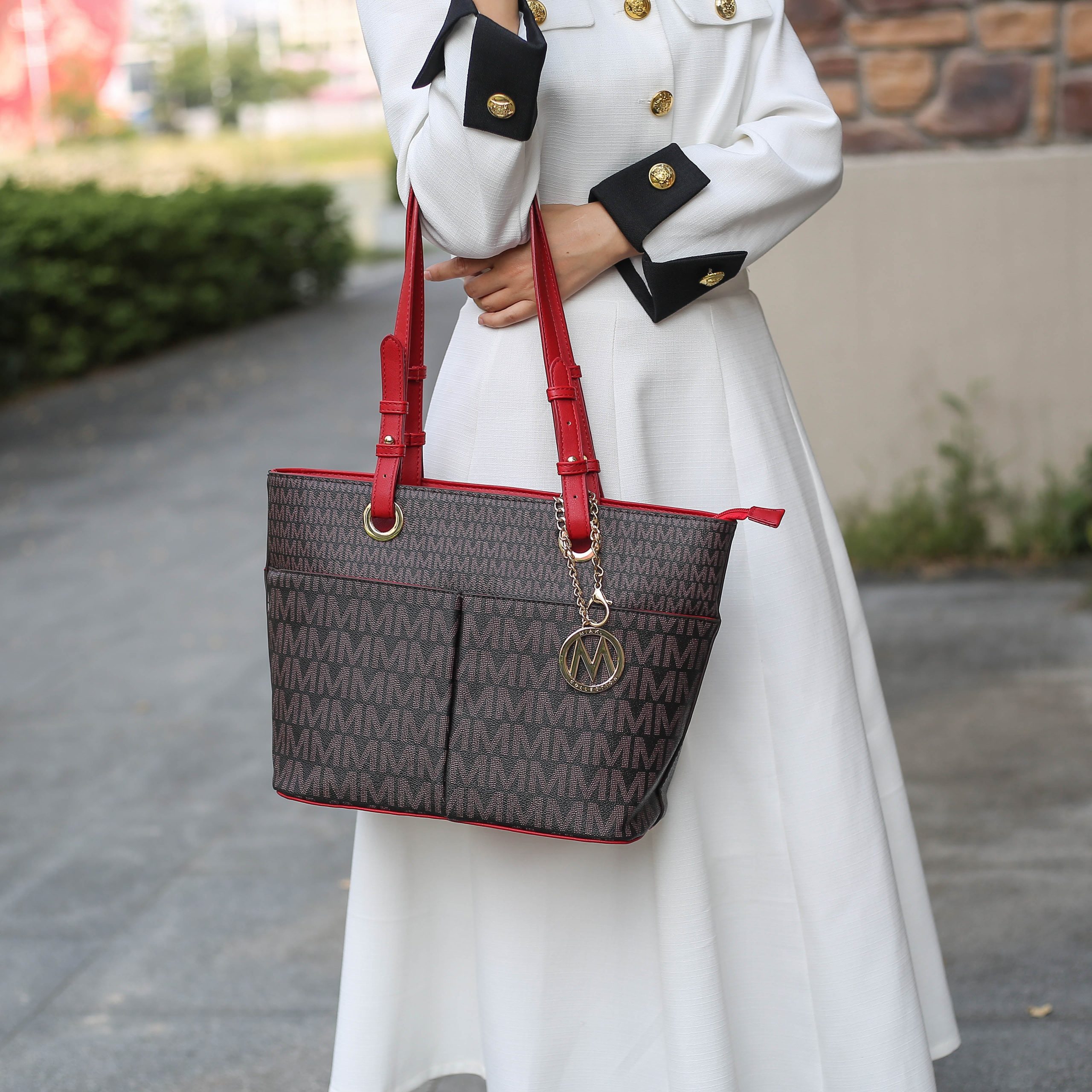 Lori Signature Tote Bag - Image 9