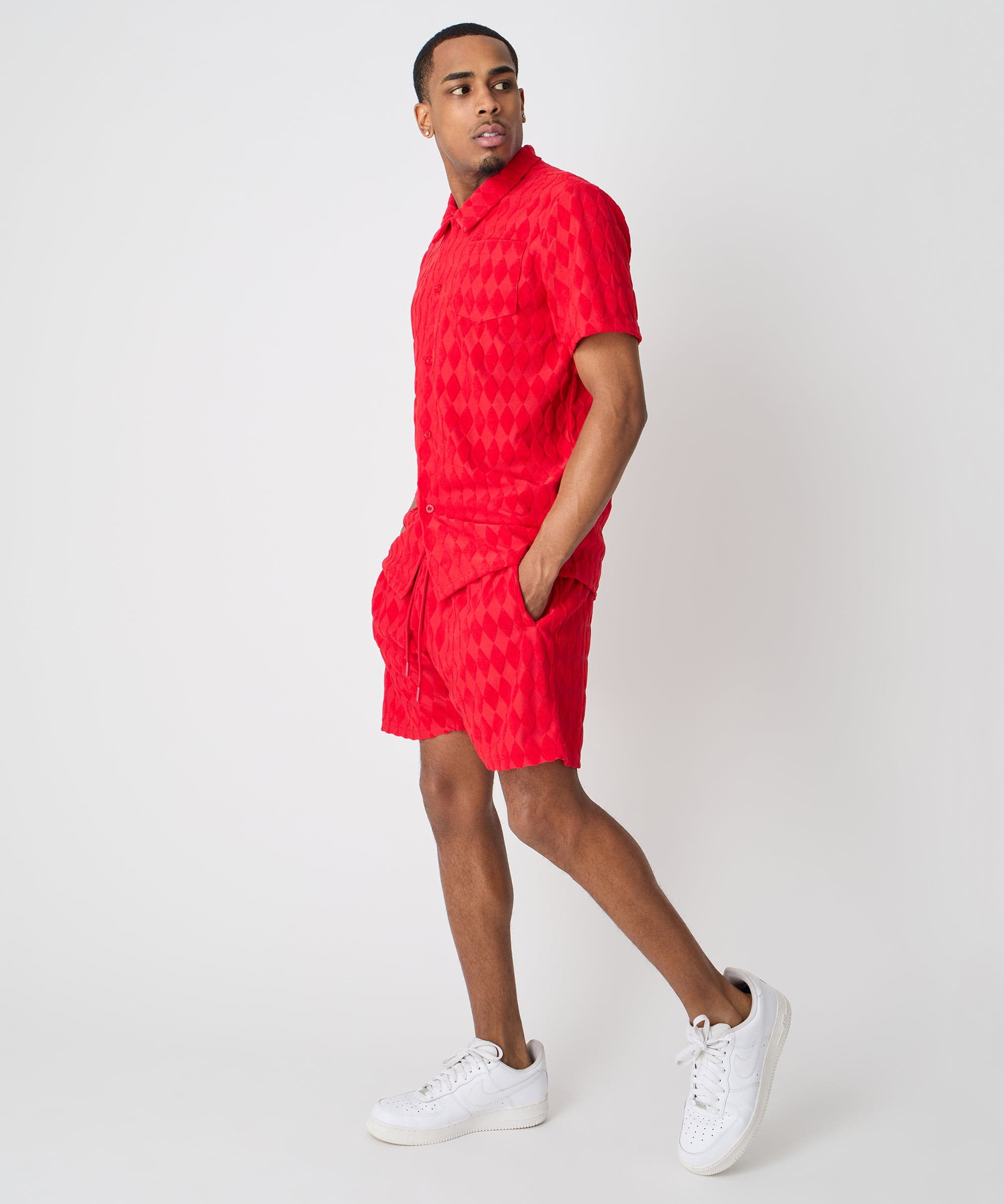 Diamond Plate Towel Color Blocked Short Sleeve Button Down Shirt - Red - Image 5