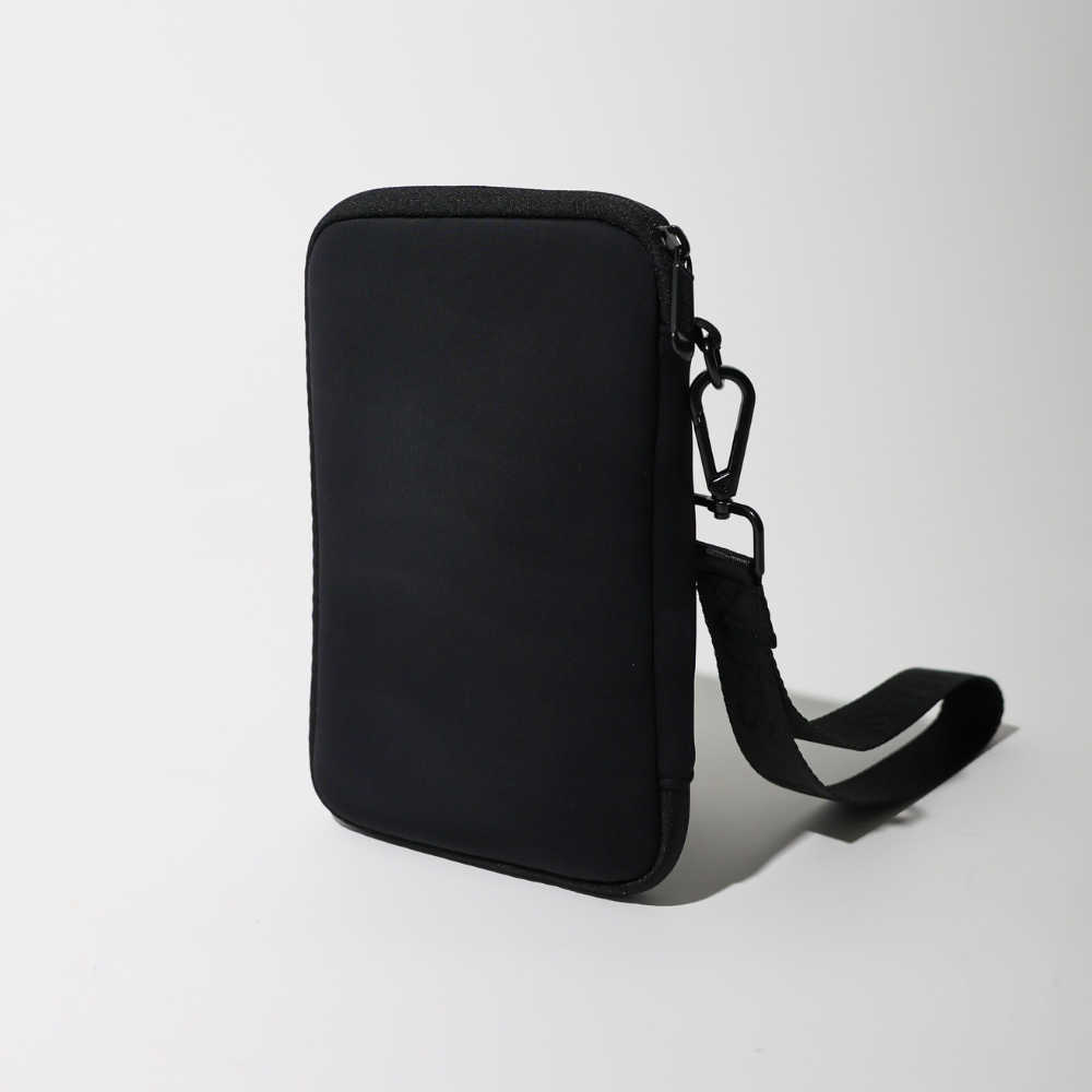 PASSPORT WALLET BLACK