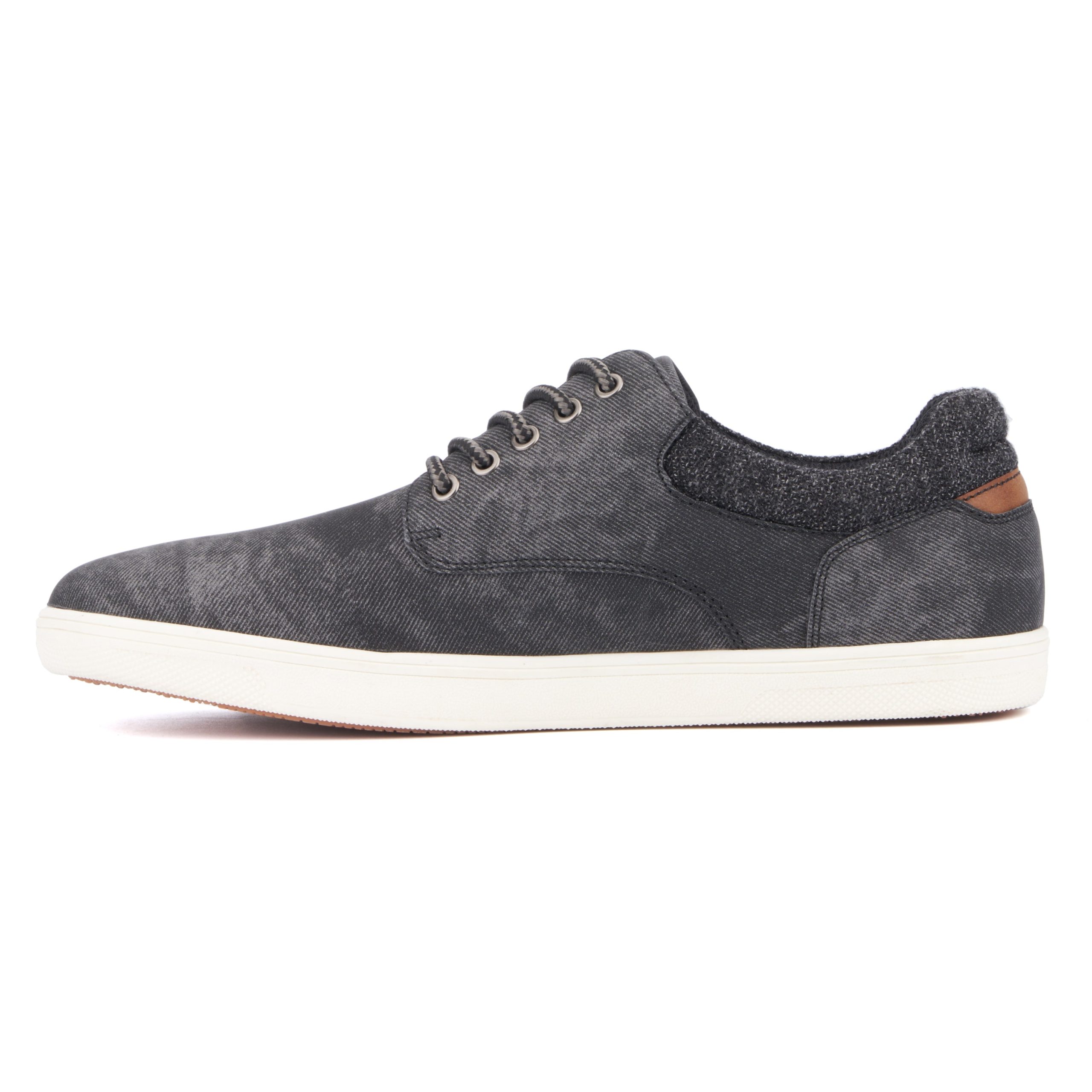 Men's Dan Low Top Sneakers - Image 3